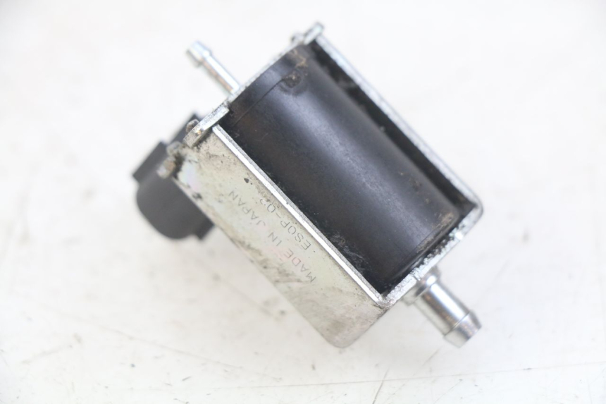 photo de POMPE A HUILE PEUGEOT CITYSTAR 2T 50 (2018 - 2021) - Gros plan technique