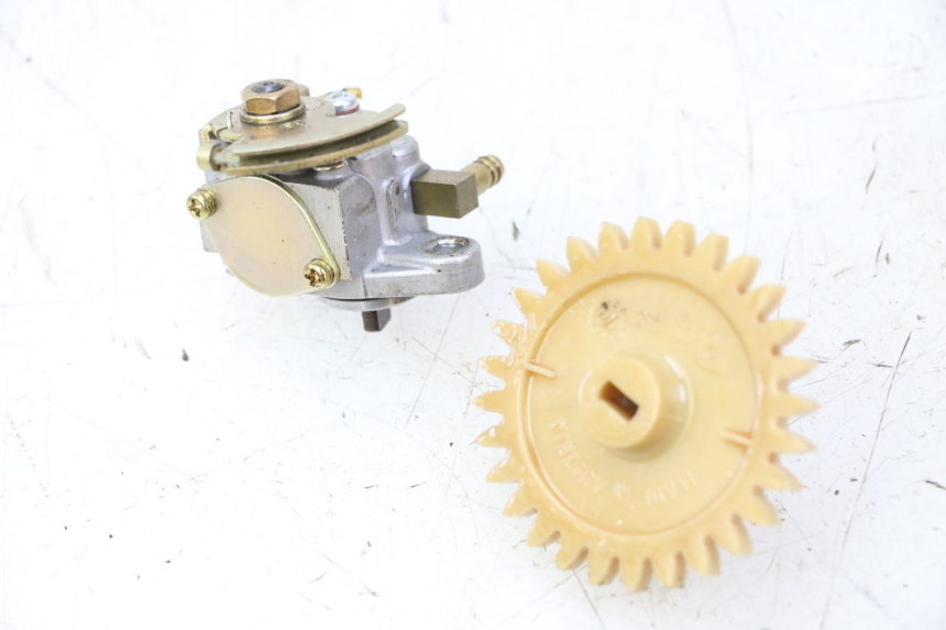 photo de POMPE A HUILE APRILIA ETX 125 (1998 - 2002)