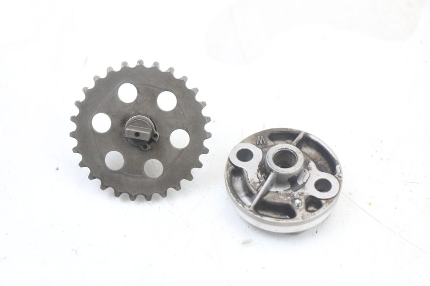 photo de POMPE A HUILE HONDA NES AROBASE 125 (2000 - 2003)