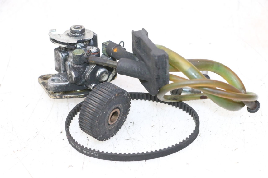 photo de POMPE A HUILE PIAGGIO NEW TYPHOON 50 (2010 - 2017)