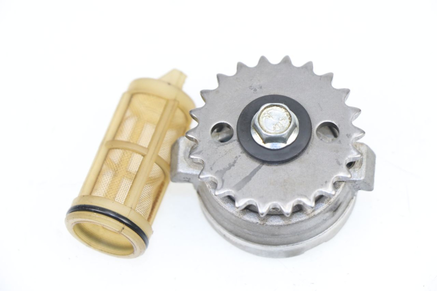 photo de POMPE A HUILE PIAGGIO X8 125 (2004 - 2007)