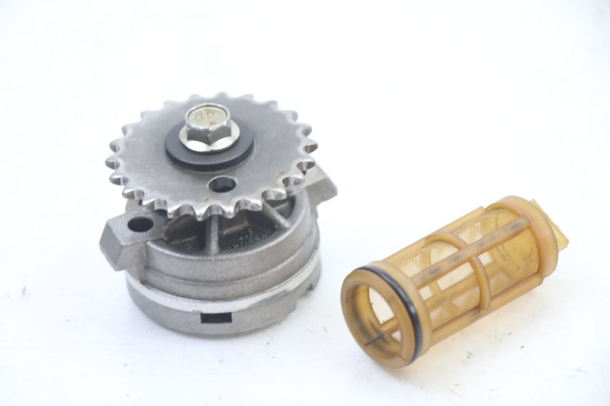 photo de POMPE A HUILE PIAGGIO X8 125 (2004 - 2007)