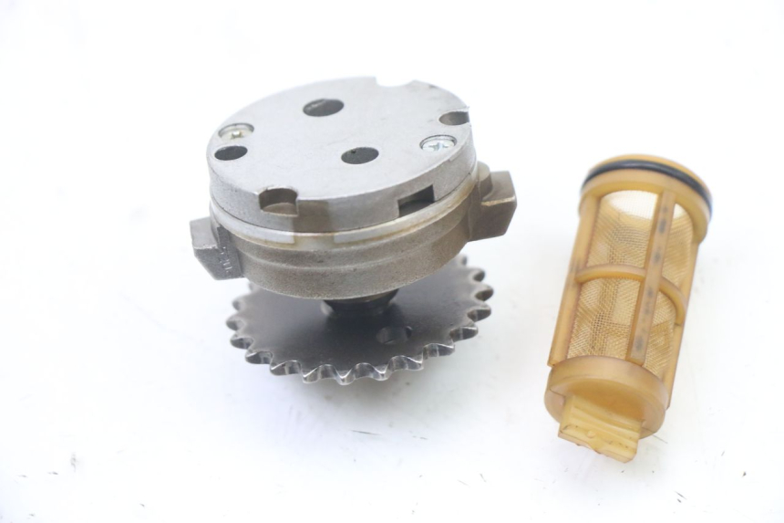 photo de POMPE A HUILE PIAGGIO X8 125 (2004 - 2007)