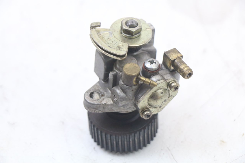 photo de POMPE A HUILE GILERA RUNNER LC 50 (1997 - 1998)