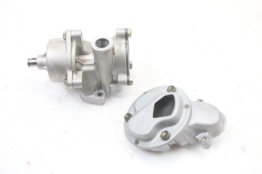 photo de POMPE A HUILE SUZUKI GSF S BANDIT 600 (2000 - 2004)
