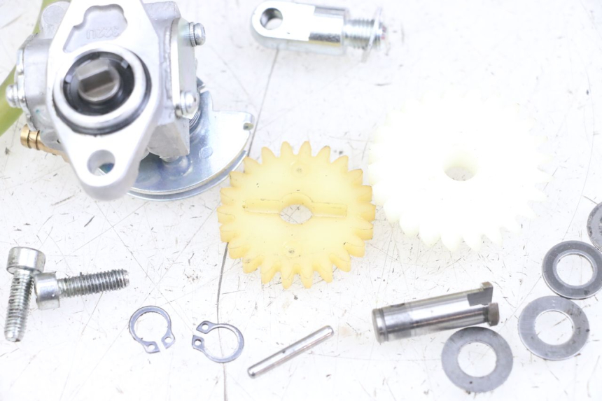 photo de POMPE A HUILE FANTIC XM PERFORMANCE 2T 50 (2021 - 2022)
