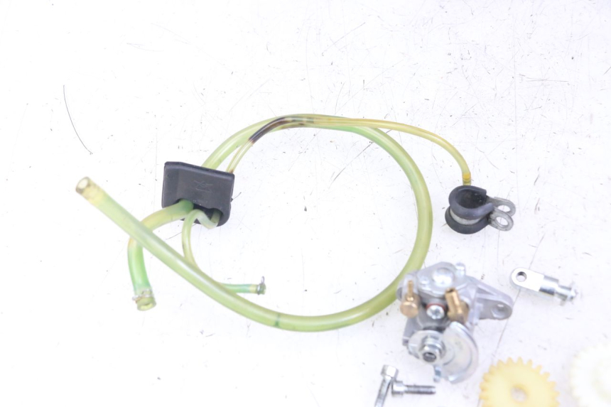 photo de POMPE A HUILE FANTIC XM PERFORMANCE 2T 50 (2021 - 2022)
