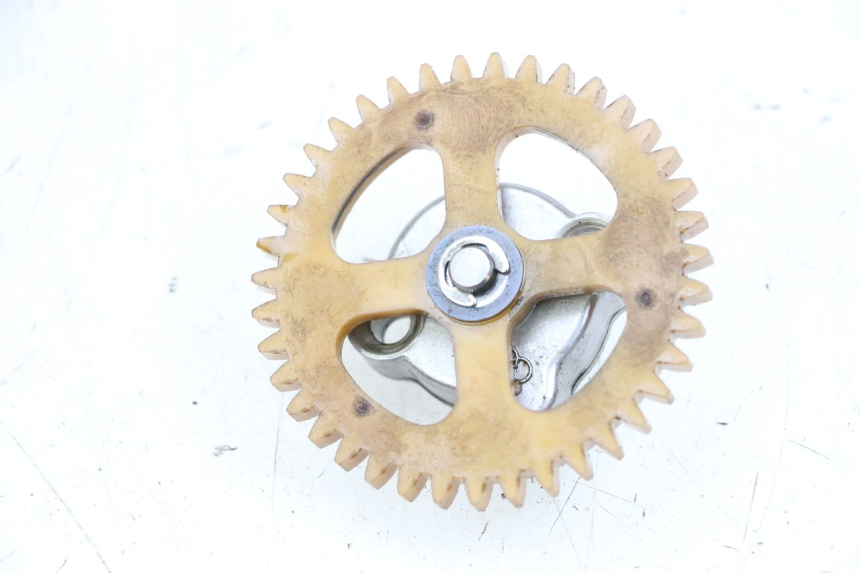 photo de POMPE A HUILE YAMAHA YP MAJESTY 125 (2002 - 2006) - Zoom état d’usage