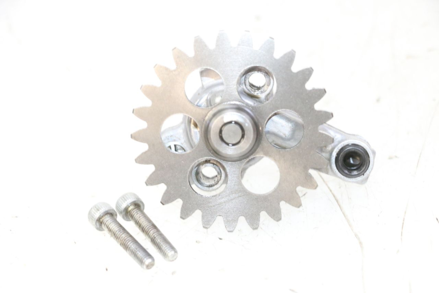 photo de POMPE A HUILE YAMAHA YZ-F YZF 250 (2014 - 2018)