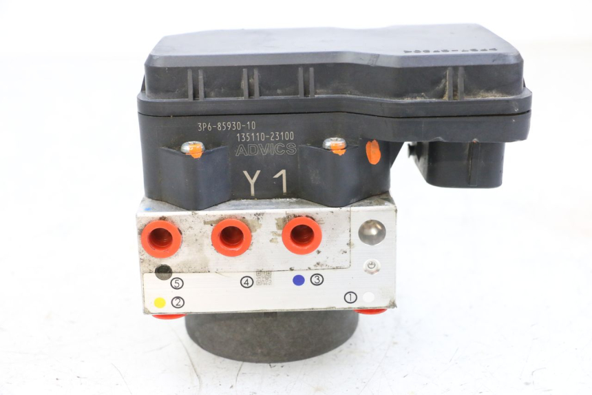 photo de POMPE ABS YAMAHA FJR ABS 1300 (2006 - 2012) - Zoom état d’usage