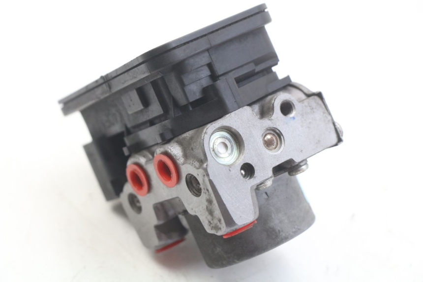 photo de POMPE ABS HONDA FORZA 125 (2015 - 2016)
