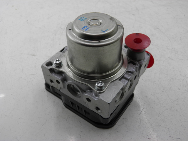 photo de POMPE ABS HONDA FES S-WING SWING ABS 125 (2007 - 2015)