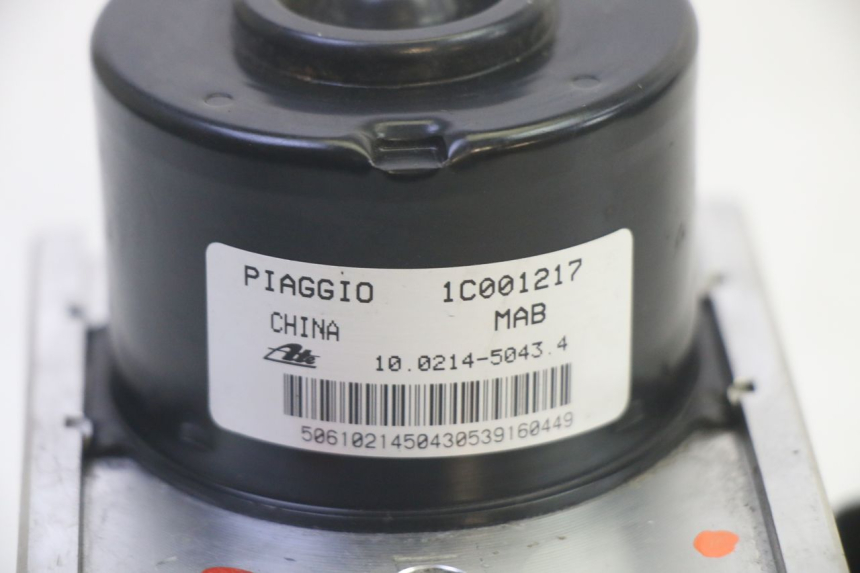 photo de POMPE ABS  PIAGGIO MP3 HPE 350 (2018 - 2020) - Zoom état d’usage