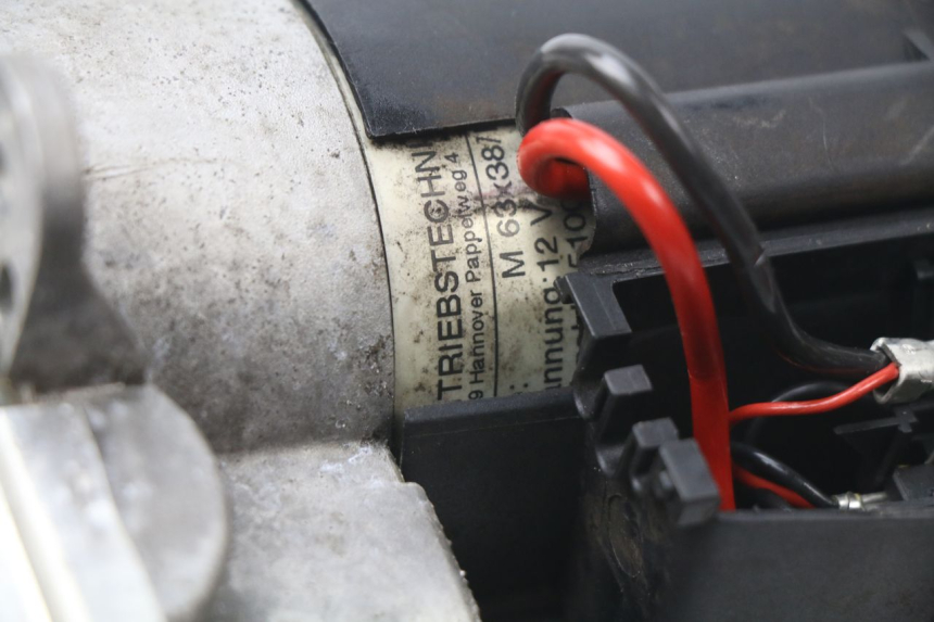 photo de POMPE ABS  BMW R GS 1150 (1999 - 2004) - État de surface