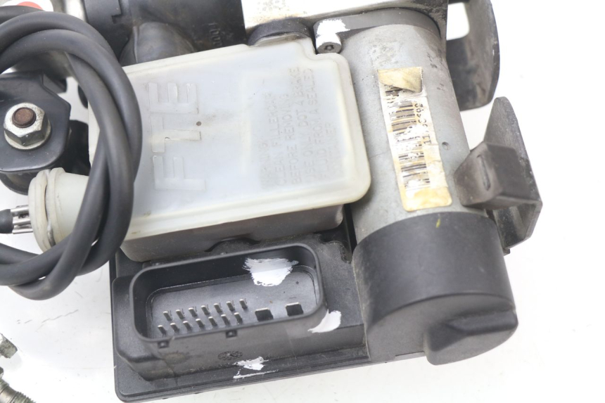 photo de POMPE ABS  PEUGEOT SATELIS COMPRESSOR K15 125 (2006 - 2009)