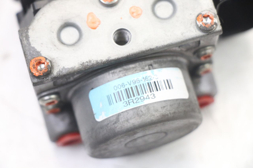 photo de POMPE ABS  SUZUKI BURGMAN 125 (2015 - 2017)