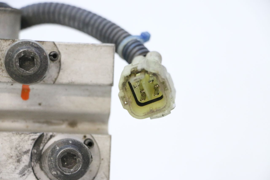 photo de POMPE ABS YAMAHA TDM ABS 900 (2002 - 2014)