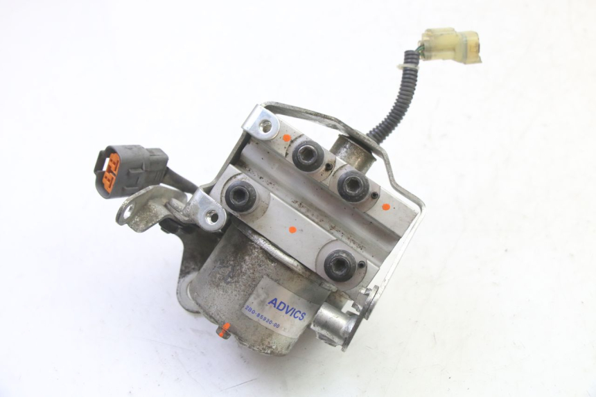 photo de POMPE ABS YAMAHA TDM ABS 900 (2002 - 2014)