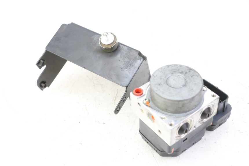 photo de POMPE ABS  YAMAHA XJ6 ABS 600 (2008 - 2016)