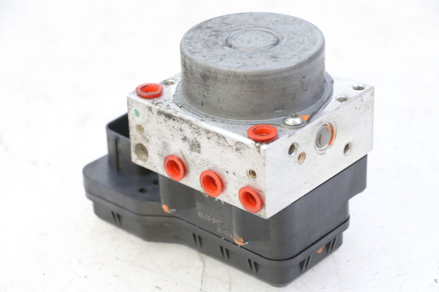 photo de POMPE ABS  YAMAHA XJ6 ABS 600 (2008 - 2016)