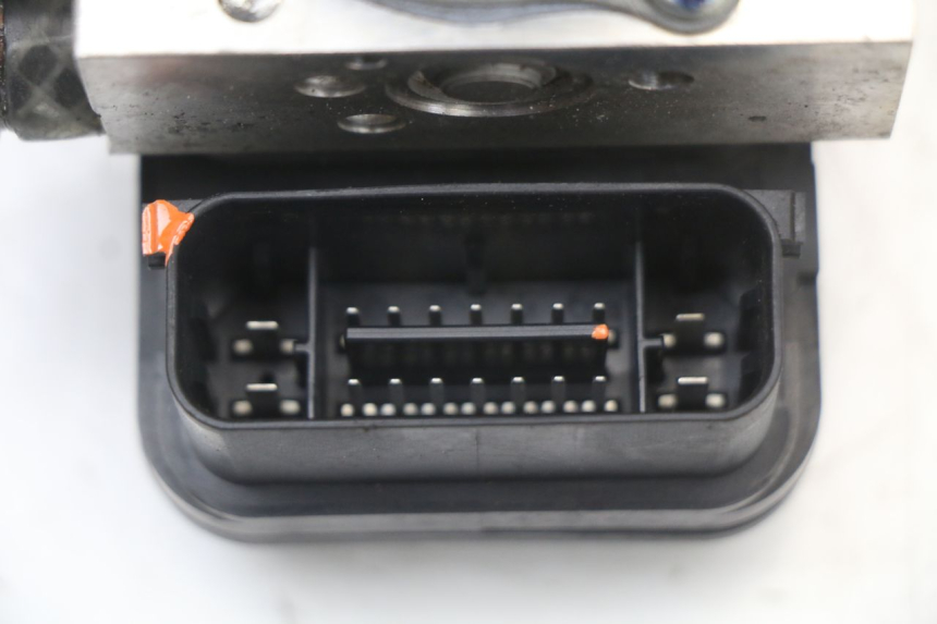 photo de POMPE ABS YAMAHA XMAX X-MAX ABS 125 (2017 - 2020)