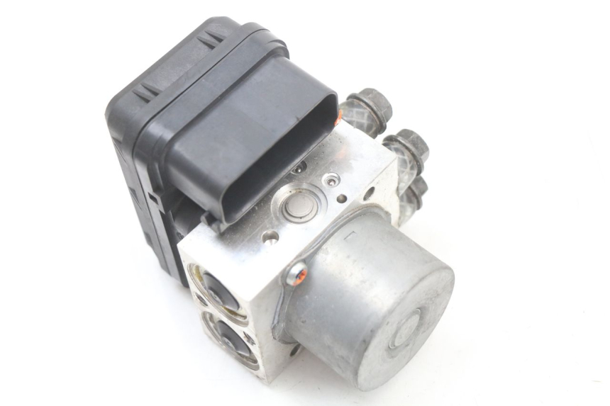 photo de POMPE ABS YAMAHA XMAX X-MAX ABS 125 (2017 - 2020)