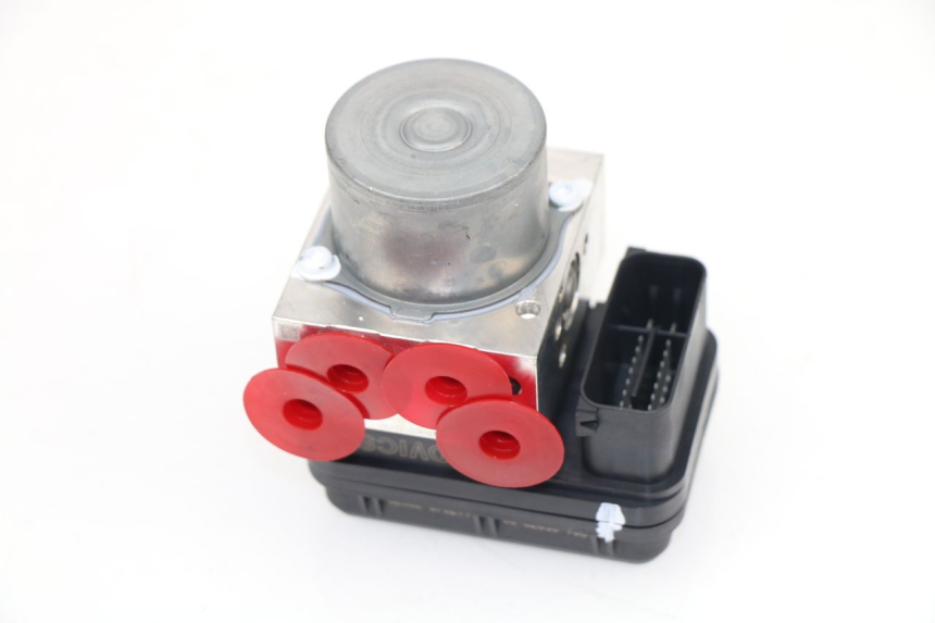 photo de POMPE ABS YAMAHA MT-07 MT07 700 (2018 - 2020)