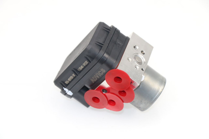 photo de POMPE ABS YAMAHA MT-07 MT07 700 (2018 - 2020)