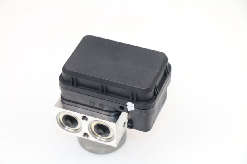 photo de POMPE ABS YAMAHA MT-07 MT07 700 (2018 - 2020)