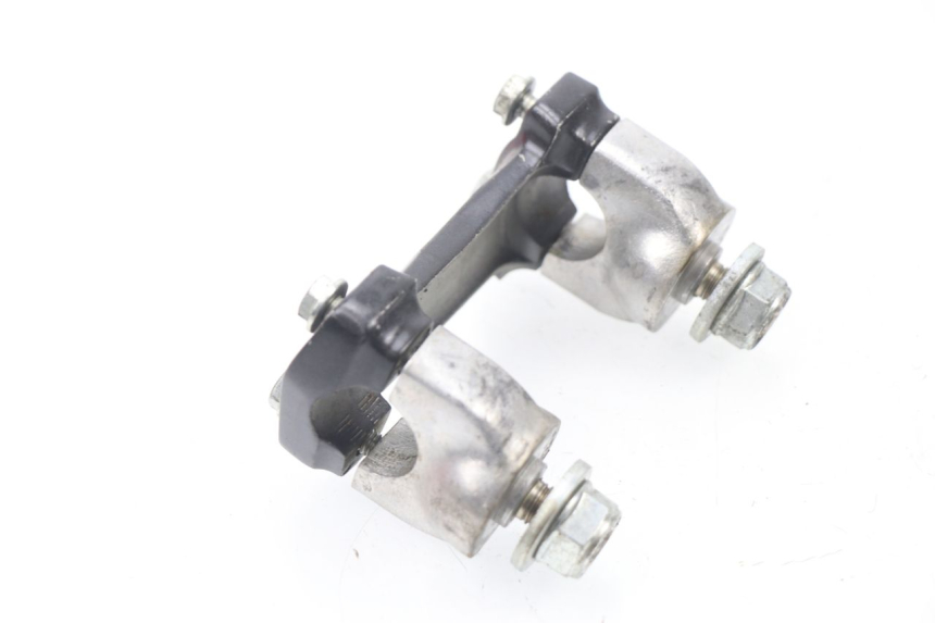 photo de PONTET DE GUIDON HONDA CBF 125 (2009 - 2015)