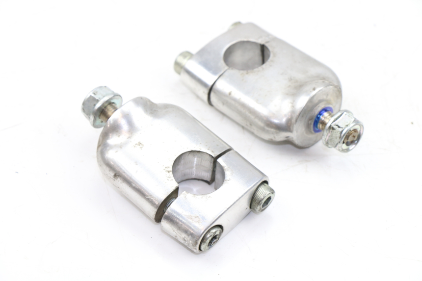 photo de PONTET DE GUIDON HONDA PCX (JF28) 125 (2009 - 2011)