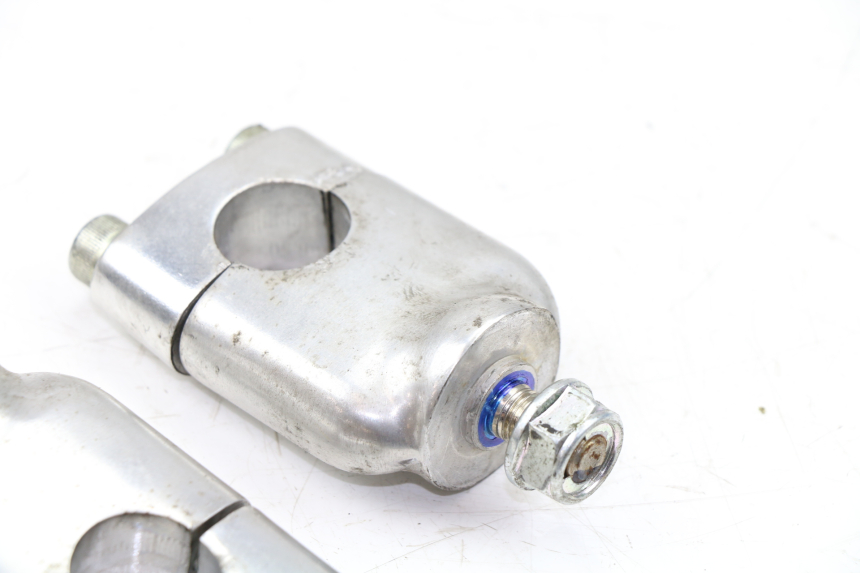 photo de PONTET DE GUIDON HONDA PCX (JF28) 125 (2009 - 2011)