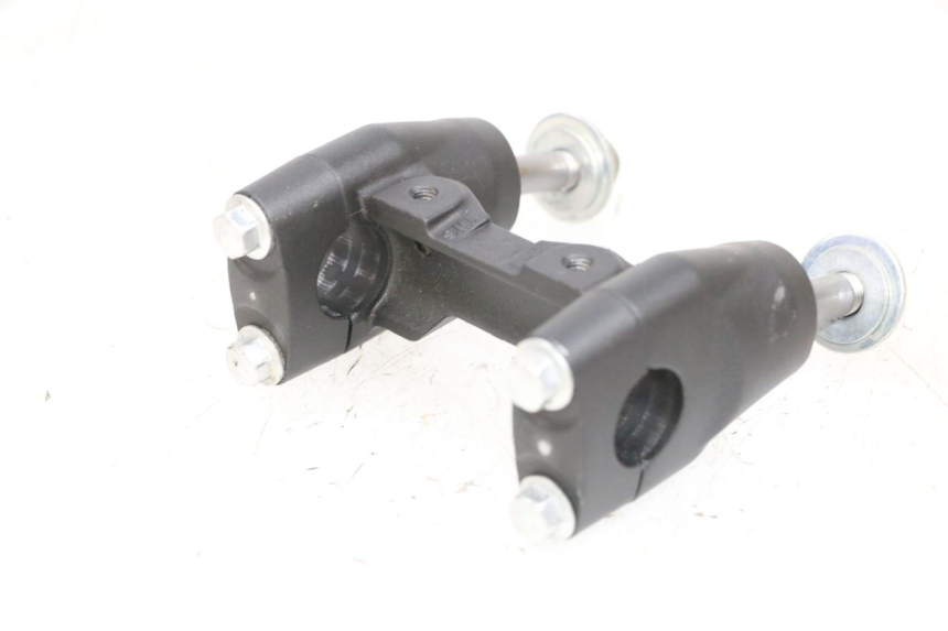 photo de PONTET DE GUIDON YAMAHA MT-07 MT07 ABS 700 (2018 - 2020) - Vue principale