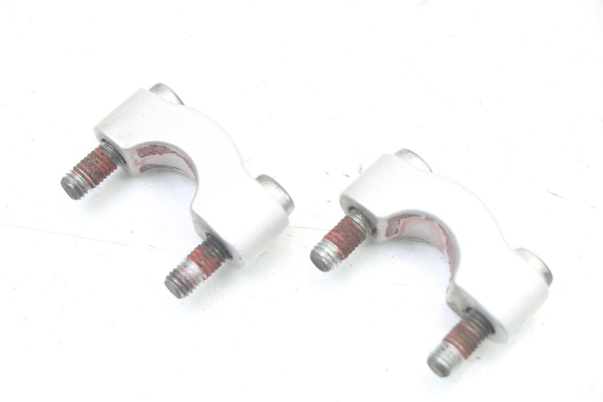 photo de PONTET DE GUIDON PEUGEOT TKR TREKKER FURIOUS 50 (2005 - 2014)