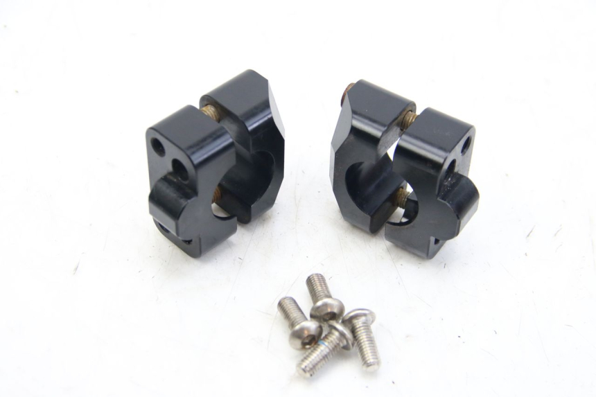 photo de PONTET DE GUIDON APRILIA SX 50 (2011 - 2017)