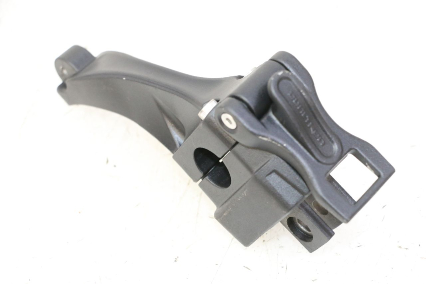 photo de PONTET DE GUIDON DUALTRON VICTOR LIMITED 1