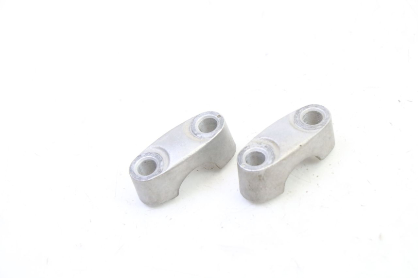 photo de PONTET DE GUIDON YAMAHA YFM BRUIN 350 (2003 - 2009)