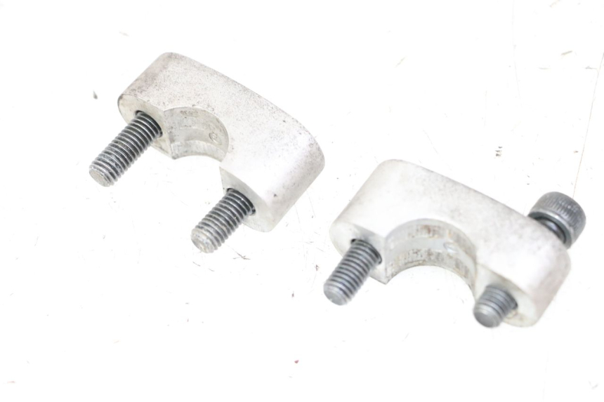 photo de PONTET DE GUIDON YAMAHA YP X-MAX XMAX 400 (2014 - 2017)