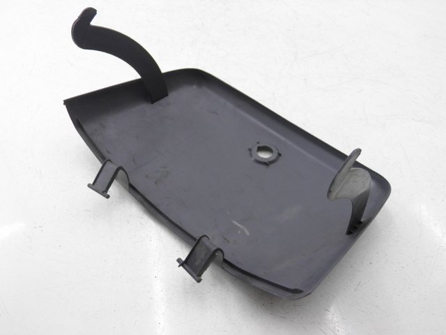 photo de PORTE BOITE A GANTS HONDA NH VISION 50 (1985 - 1994) - Zoom état d’usage