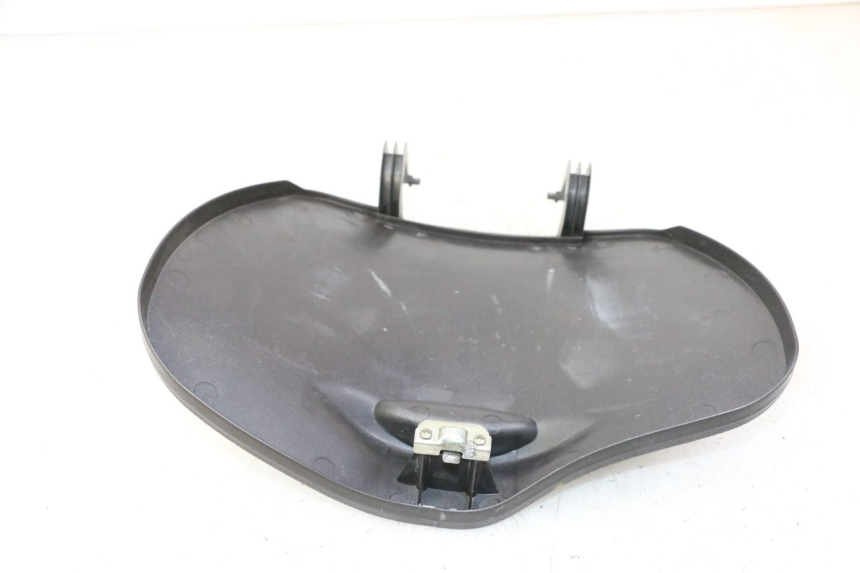 photo de PORTE BOITE A GANTS PIAGGIO LIBERTY 4T 50 (2009 - 2015)