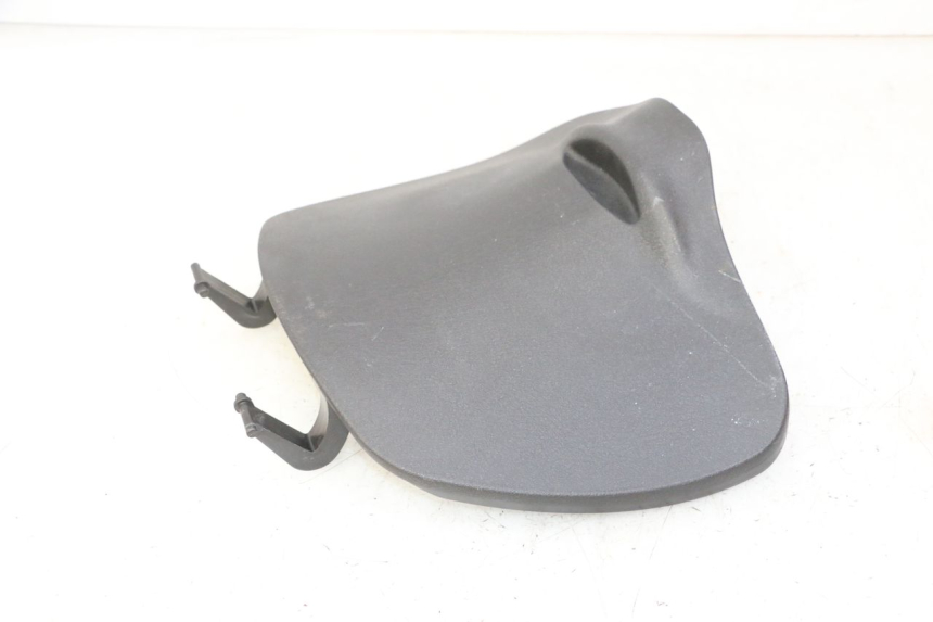 photo de PORTE BOITE A GANTS PIAGGIO LIBERTY 4T 50 (2009 - 2015)