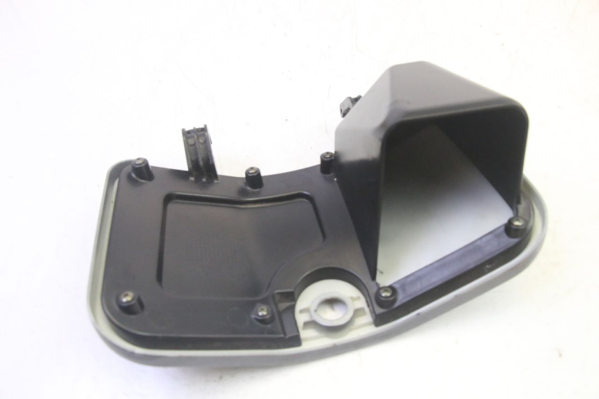 photo de PORTE BOITE A GANTS EFUN PUSA 1 - Points de fixation