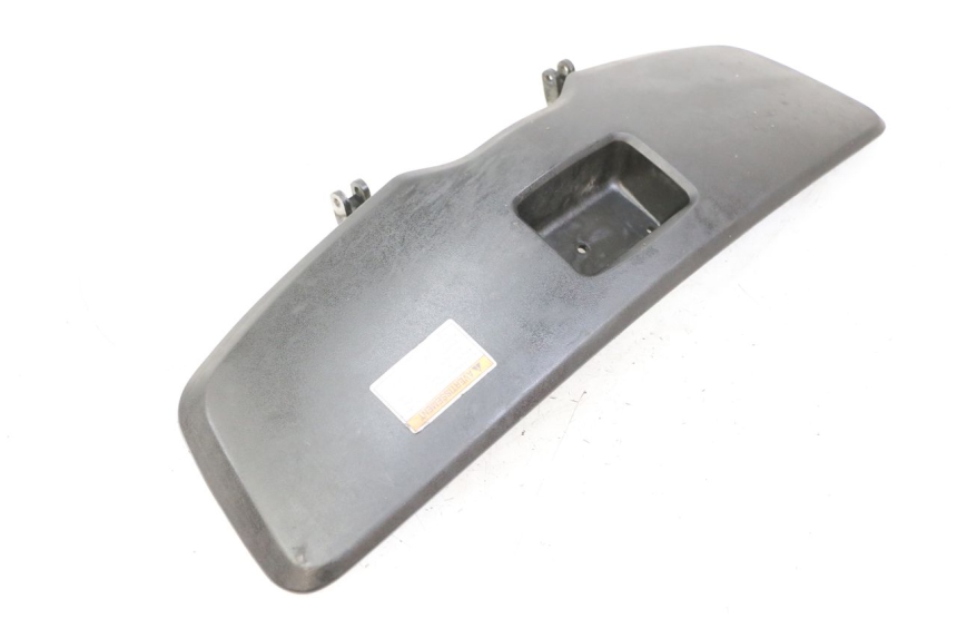 photo de PORTE BOITE A GANTS SUZUKI BURGMAN 125 (2015 - 2017)