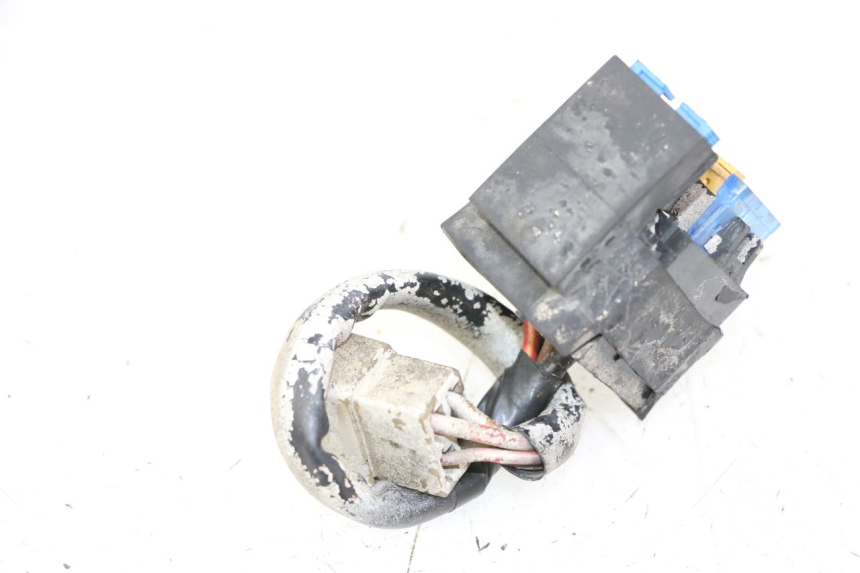 photo de PORTE FUSIBLE YAMAHA FJ 36Y 1100 (1984 - 1985)