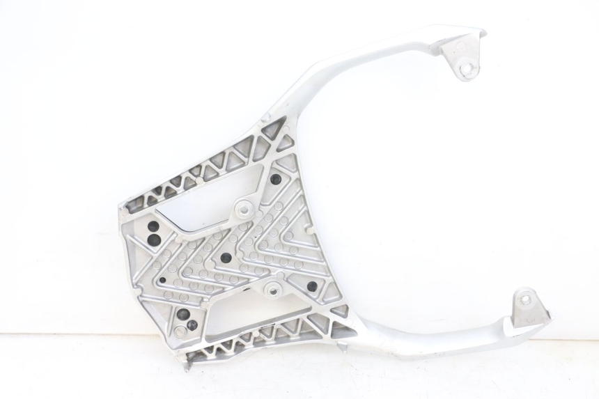 photo de PORTE PAQUET SUZUKI DL V STROM 1000 (2002 - 2007) - Points de fixation