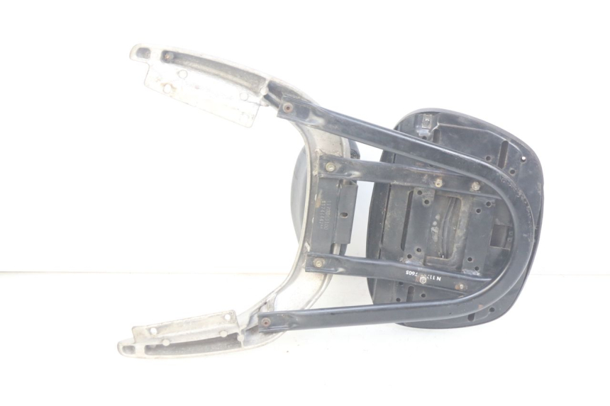 photo de PORTE PAQUET PEUGEOT ELYSEO 125 (1999 - 2004)