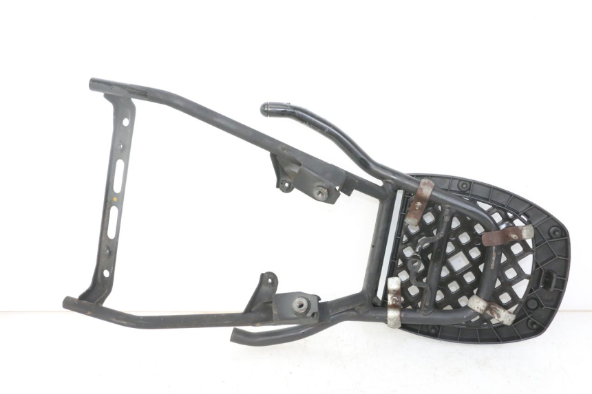 photo de PORTE PAQUET HONDA SCV LEAD 100 (2003 - 2007)
