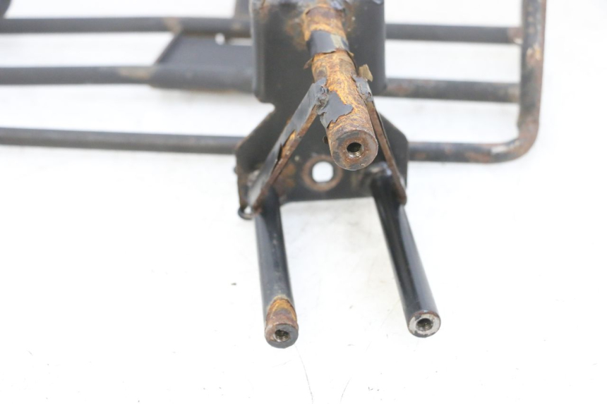 photo de PORTE PAQUET PEUGEOT LUDIX 50 (2008 - 2017) - Zoom état d’usage