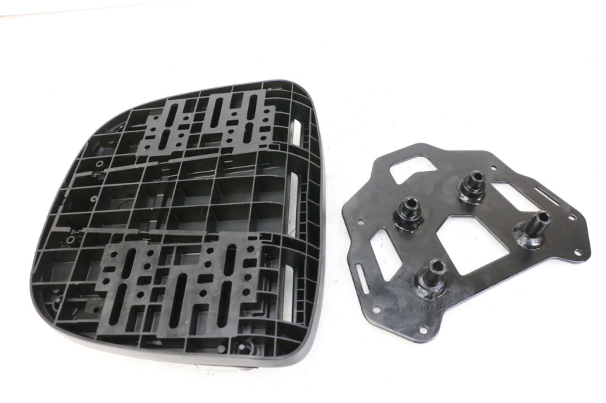 photo de PORTE PAQUET PIAGGIO MP3 500 (2014 - 2016)