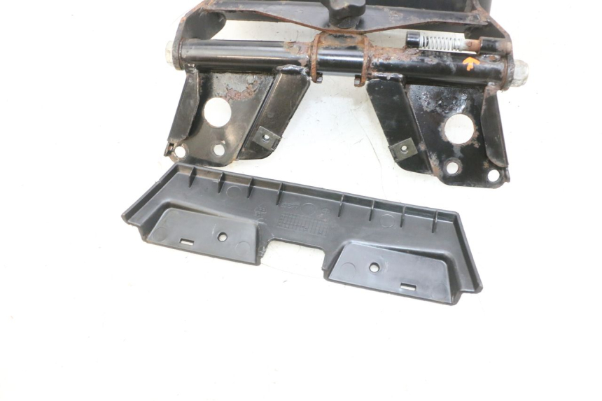 photo de PORTE PAQUET PIAGGIO MP3 RL 250 (2006 - 2010) - Pièce contrôlée